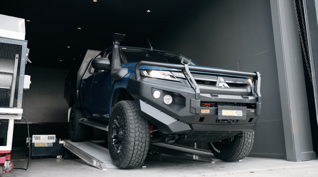 We had a BRAND NEW Mitsubishi Triton MR, 2021 model in for some work. The Triton already had a fair bit of other aesthetic work done to the outside of it – including an awesome-looking aftermarket